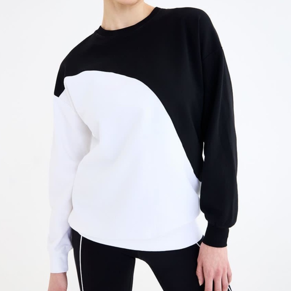Reitmans Long-Sleeve French Terry Sweater with Crew Neckline - Hyba‎
